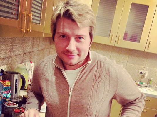 Nikolai Baskov s-a pus pe slabit! Afla cate kilograme a reusit sa dea jos in vacanta - FOTO Nikolai Baskov s-a pus pe slabit! Afla cate kilograme a reusit sa dea jos in vacanta - FOTO