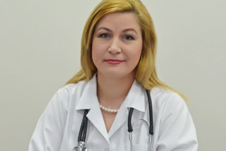 Cand incepem diversificarea alimentatiei la bebelusi, ne explica dr. Angela Tomacinschi