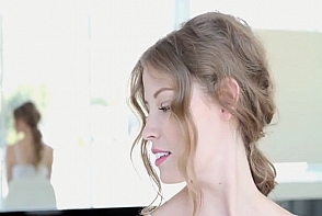 Cum sa-ti faci coafura cea mai romantica de vara - VIDEO Cum sa-ti faci coafura cea mai romantica de vara - VIDEO