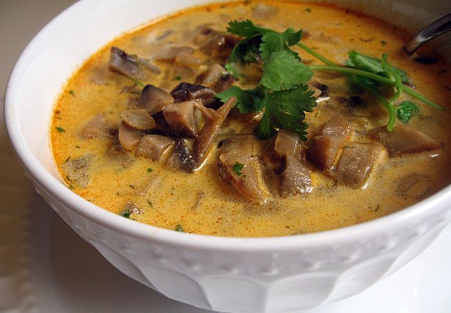 Ciorba de ciuperci champignon Ciorba de ciuperci champignon