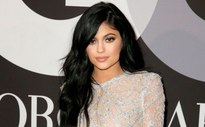 Si-a facut 6 operatii estetice la doar 17 ani? Cine a demascat adevarul lui Kylie Jenner - FOTO
