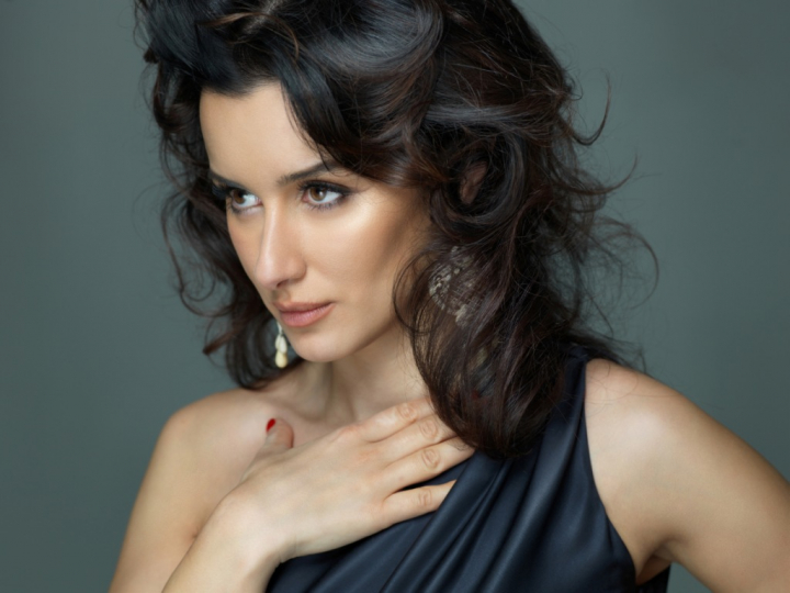 Tina Kandelaki, complet nemachiata! Cum arata fata ei cu adevarat - FOTO Tina Kandelaki, complet nemachiata! Cum arata fata ei cu adevarat - FOTO