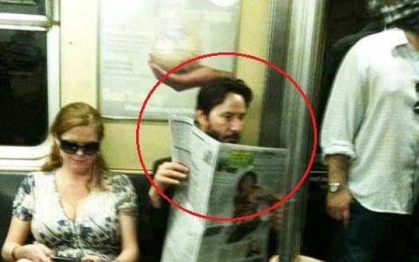 Adevarul din spatele acestei fotografii. Povestea cutremuratoare de viata a lui Keanu Reeves
