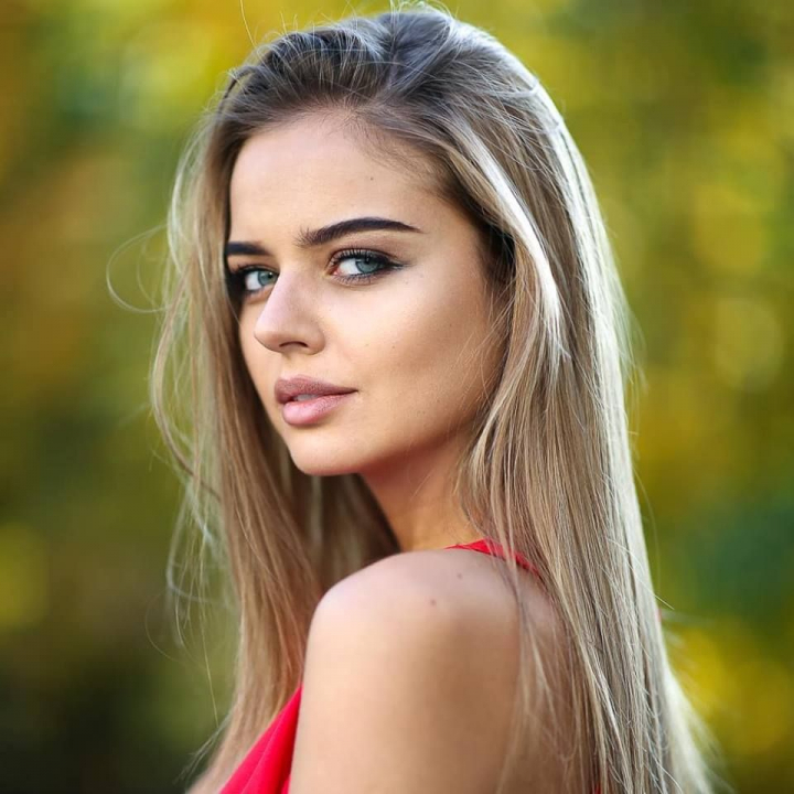 Dragostea nu are limite! Anastasia Fotachi i-a daruit un pistol iubitului ei Dragostea nu are limite! Anastasia Fotachi i-a daruit un pistol iubitului ei