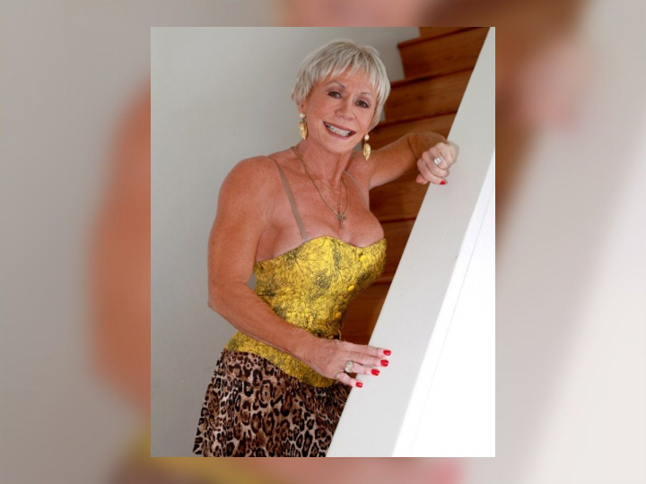 O femeie de 75 de ani a reusit sa imobilizeze un hot pana la sosirea politistilor. „M-am gandit ca nu trebuie sa-l las sa scape si l-am oprit” O femeie de 75 de ani a reusit sa imobilizeze un hot pana la sosirea politistilor. „M-am gandit ca nu trebuie sa-l las sa scape si l-am oprit”