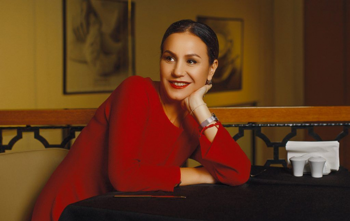 Femei de succes: Angela Gladei – directorul Business Development Capital si presedintele Asociatiei Femeilor Antreprenoare din Moldova: „Fiecare ar trebui sa stie ce vrea.” Femei de succes: Angela Gladei – directorul Business Development Capital si presedintele Asociatiei Femeilor Antreprenoare din Moldova: „Fiecare ar trebui sa stie ce vrea.”