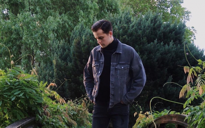 La soare te poti uita, dar la dansul ba! Nepotul Sofiei Rotaru a cucerit fetele cu ultimele sale fotografii La soare te poti uita, dar la dansul ba! Nepotul Sofiei Rotaru a cucerit fetele cu ultimele sale fotografii