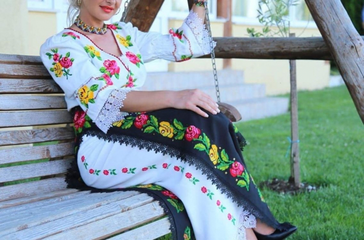 O cantareata de muzica populara a murit intr-un accident. Abia implinise 37 de ani