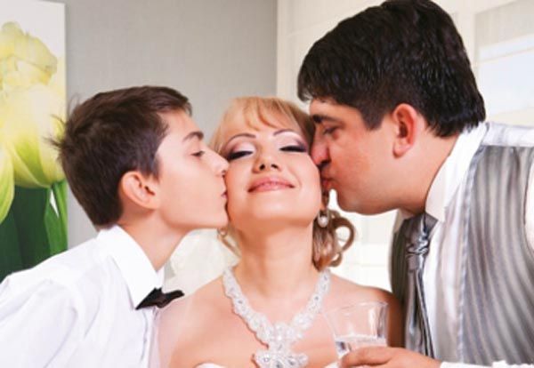 Fiul Adrianei Ochisanu si al lui Corneliu Botgros a implinit 20 de ani. „La multi ani, iubirea mea.” Fiul Adrianei Ochisanu si al lui Corneliu Botgros a implinit 20 de ani. „La multi ani, iubirea mea.”