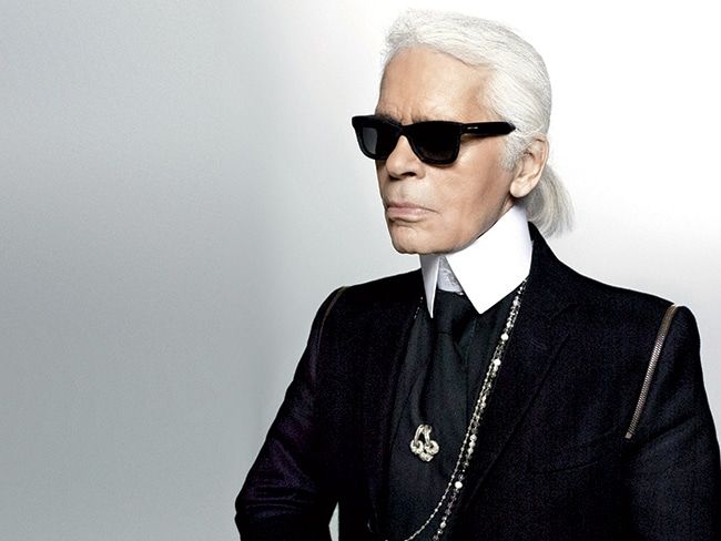 Karl Lagerfeld ar fi implinit 86 de ani! 5 lucruri pe care nu le stiai despre cel mai excentric si exigent star al modei Karl Lagerfeld ar fi implinit 86 de ani! 5 lucruri pe care nu le stiai despre cel mai excentric si exigent star al modei