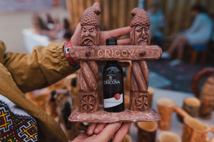 Cel mai mustos si spectaculos festival de muzica si vin din Moldova – Must Fest – revine in forta la cea de-a 4-a editie - VIDEO
