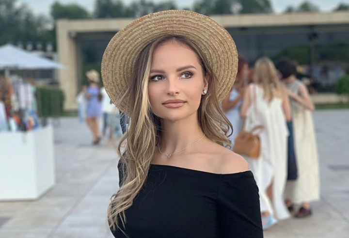 Ana Cernicova – pregatita pentru schimbarile frumoase din viata ei. „Cred ca poate deja a venit timpul si o sa fac eu acest pas...”
Ana Cernicova – pregatita pentru schimbarile frumoase din viata ei. „Cred ca poate deja a venit timpul si o sa fac eu acest pas...”