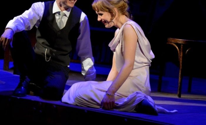 Au asteptat o ora sa intre in emisiune, iar apoi li s-a spus ca nu mai e timp. Cum au reactionat cei doi invitati la O Seara Perfecta: „Cine are nevoie de arta?”
