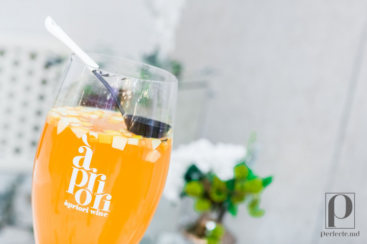 Bauturi alese, decor de poveste si zambete a la Hollywood la  Autumn Party by Perfecte.md