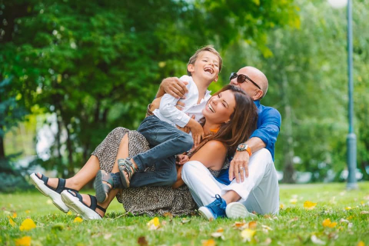 Natalia Barbu – imagini noi alaturi de sotul si fiul ei. Cei trei apar zambitori si fericiti
Natalia Barbu – imagini noi alaturi de sotul si fiul ei. Cei trei apar zambitori si fericiti