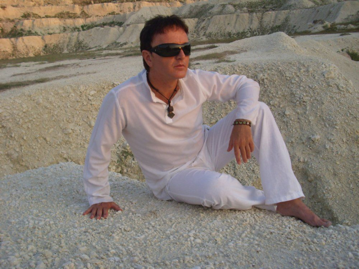 Il mai tii minte pe Aurel Moldoveanu? Transformarea e frapanta: la 60 de ani a slabit enorm si si-a facut interventii estetice!