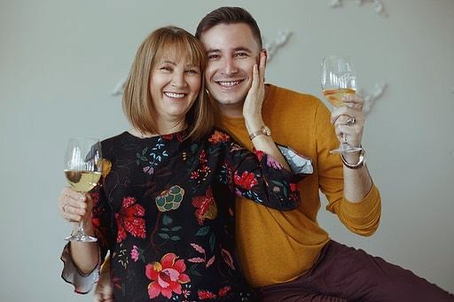 Dupa ce va iesi din carantina, Emilian Cretu vrea sa se insoare. Ce nora isi doreste mama lui