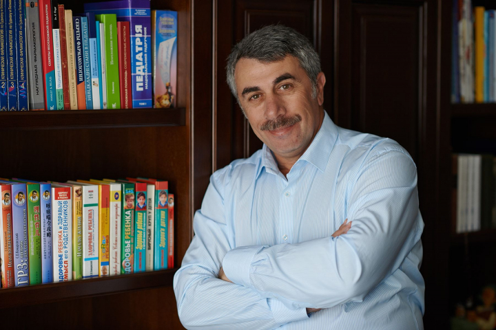 Medicul Evghenii Komarovskii - despre cum ar putea fi dezinfectate corect mastile chirurgicale