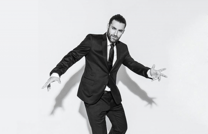 Smiley si-a incantat fanii cu o poza romantica alaturi de iubita sa. Artistul este mai indragostit ca niciodata Smiley si-a incantat fanii cu o poza romantica alaturi de iubita sa. Artistul este mai indragostit ca niciodata