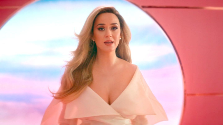 Katy Perry are o lista de nume pentru fiica sa, care urmeaza sa se nasca. Cum ii va alege prenumele Katy Perry are o lista de nume pentru fiica sa, care urmeaza sa se nasca. Cum ii va alege prenumele