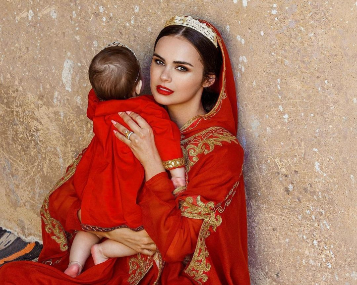 Anastasia, fiica Xeniei Deli si a lui Ossama Fathi Rabah Al-Sharif, a implinit 2 ani! „O principesa adevarata!” Anastasia, fiica Xeniei Deli si a lui Ossama Fathi Rabah Al-Sharif, a implinit 2 ani! „O principesa adevarata!”