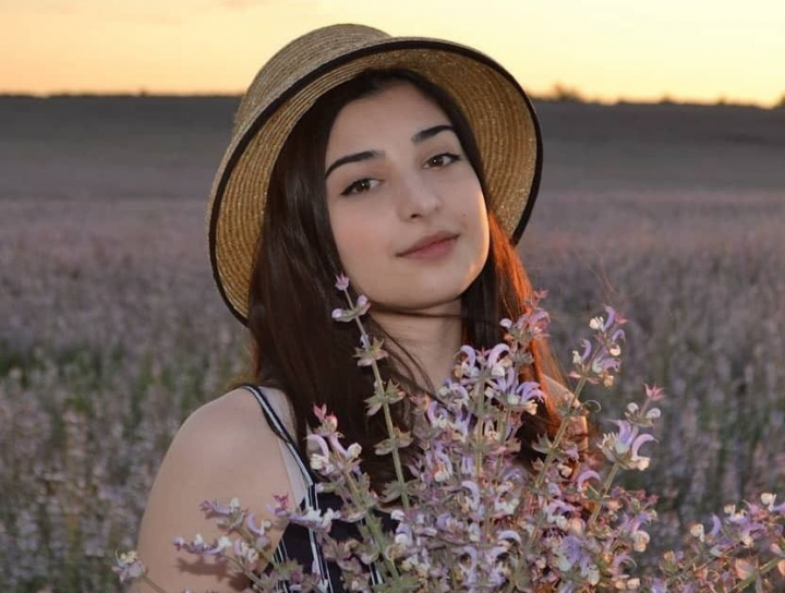 Afacere de succes la doar 17 ani! Renata Cotovici: „Am inteles ca daca exista un scop bine stabilit si depui multa munca, este aproape imposibil sa nu reusesti.”