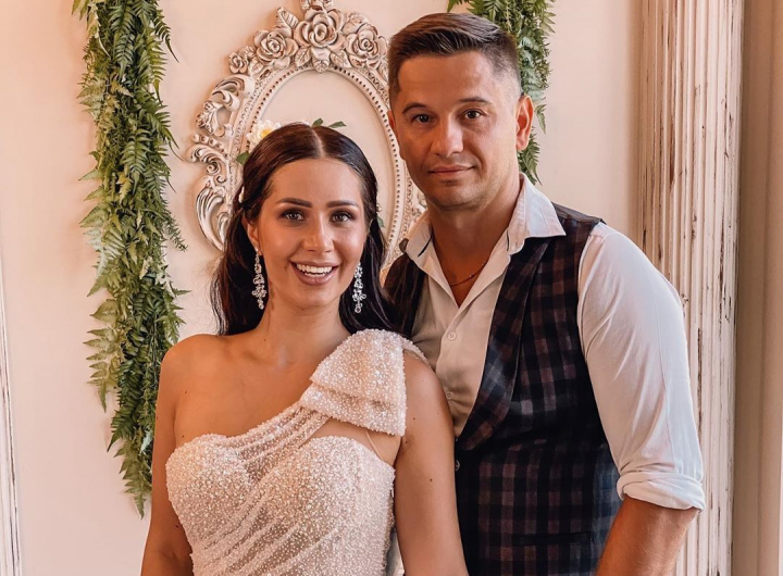 Dupa 10 ani de casnicie, isi traiesc marea dragoste ca in filme. Serghei si Irina Kovalsky au lansat piesa „Любовь как в сериале” Dupa 10 ani de casnicie, isi traiesc marea dragoste ca in filme. Serghei si Irina Kovalsky au lansat piesa „Любовь как в сериале”