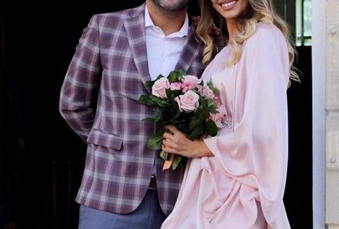 Au divortat dupa sapte ani de relatie! „Am ajuns la final, drumurile noastre s-au separat.” Au divortat dupa sapte ani de relatie! „Am ajuns la final, drumurile noastre s-au separat.”