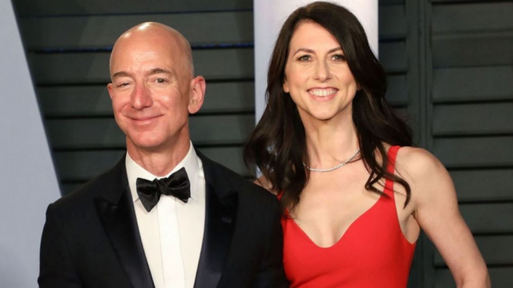 MacKenzie Scott, fosta sotie a lui Jeff Bezos, a donat 4 miliarde de dolari in ultimele 4 luni MacKenzie Scott, fosta sotie a lui Jeff Bezos, a donat 4 miliarde de dolari in ultimele 4 luni