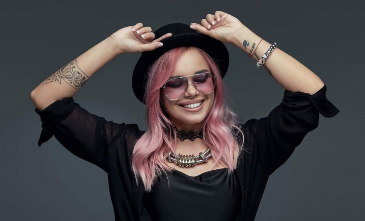 „Am aflat la o luna dupa ce m-am casatorit”. Nemilosul cancer i-a dat viata peste cap Iunnei Ghermakovski. Afla povestea impresionanta a acesteia: prin ce obstacole a trecut, dar si cine a tinut-o de mana pe tot parcursul vindecarii „Am aflat la o luna dupa ce m-am casatorit”. Nemilosul cancer i-a dat viata peste cap Iunnei Ghermakovski. Afla povestea impresionanta a acesteia: prin ce obstacole a trecut, dar si cine a tinut-o de mana pe tot parcursul vindecarii