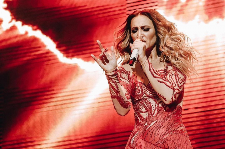 Scandal rusinos in showbizul rusesc: „Pur si simplu nu este demna”. Duma de Stat a raspuns dur la dorinta lui Buzova de a interpreta imnul Rusiei la Parada Victoriei Scandal rusinos in showbizul rusesc: „Pur si simplu nu este demna”. Duma de Stat a raspuns dur la dorinta lui Buzova de a interpreta imnul Rusiei la Parada Victoriei