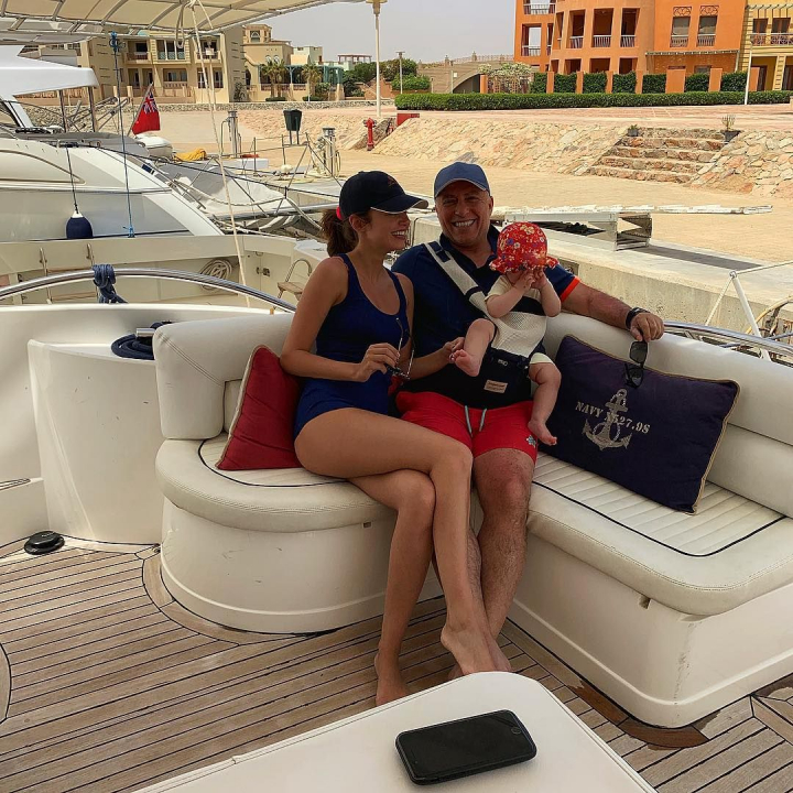 Xenia Deli a publicat imagini din intimitatea ei cu sotul milionar. Cum a sarbatorit Valentine's Day frumoasa basarabeanca si ce surpriza a avut din partea micutei sale fiice, Anastasia