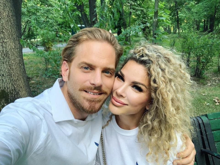 „E la terapie intensiva”! Ilan Laufer a anuntat ca sotia lui, Alina Laufer, a nascut prematur: Ce se intampla cu ea si cu micutii „E la terapie intensiva”! Ilan Laufer a anuntat ca sotia lui, Alina Laufer, a nascut prematur: Ce se intampla cu ea si cu micutii