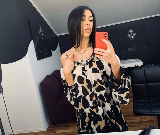 Reactia fanilor cand Raluca Pastrama a postat pe Instagram o fotografie cu fratele ei: „Mai bine iti statea cu Pepe”
Reactia fanilor cand Raluca Pastrama a postat pe Instagram o fotografie cu fratele ei: „Mai bine iti statea cu Pepe”