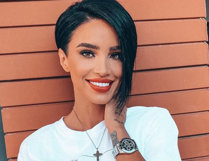 Adelina Pestritu, indurerata de pierderea catelului: ”Cand voi fi pregatita, o sa vorbesc despre asta” Adelina Pestritu, indurerata de pierderea catelului: ”Cand voi fi pregatita, o sa vorbesc despre asta”