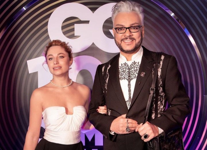 Natalia Gordienko - extrem de apropiata de Filip Kirkorov la un eveniment monden de la Moscova „TOP 100 cei mai stilati”. Ce au purtat vedetele si cum au aparut din masina luxoasa a REGELUI POP - VIDEO Natalia Gordienko - extrem de apropiata de Filip Kirkorov la un eveniment monden de la Moscova „TOP 100 cei mai stilati”. Ce au purtat vedetele si cum au aparut din masina luxoasa a REGELUI POP - VIDEO