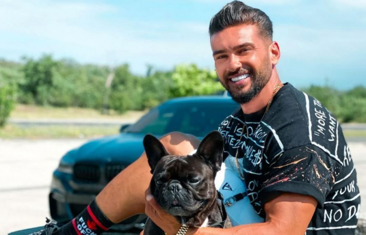 Dorian Popa le-a aratat fanilor noul sau tatuaj pe care si l-a facut intr-o zona intima. Ce simbolizeaza
Dorian Popa le-a aratat fanilor noul sau tatuaj pe care si l-a facut intr-o zona intima. Ce simbolizeaza