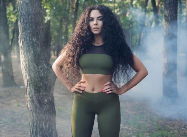 Vrei sa arati la fel de bine ca Nastya Kamenskih? Vezi cum interpreta isi incepe ziua pas cu pas - VIDEO