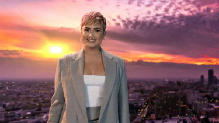 Demi Lovato a dezvaluit ca a fost violata la 15 ani: „Ceea ce urmeaza sa spun va soca” Demi Lovato a dezvaluit ca a fost violata la 15 ani: „Ceea ce urmeaza sa spun va soca”