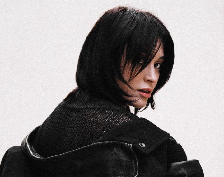 Irina Rimes - „cel mai iubit star din Romania” Irina Rimes - „cel mai iubit star din Romania”