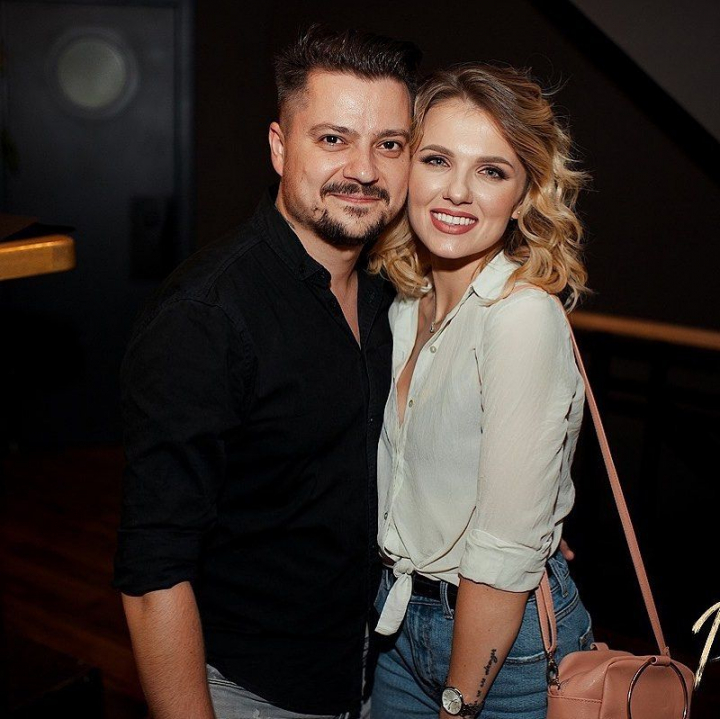Happy 35 MAN! Alexandru Manciu isi sarbatoreste ziua de nastere. Sotia lui i-a adresat un mesaj calduros la miez de noapte: "Tot ce aveam sa iti spun, deja am spus-o in soapta si doar pentru tine"