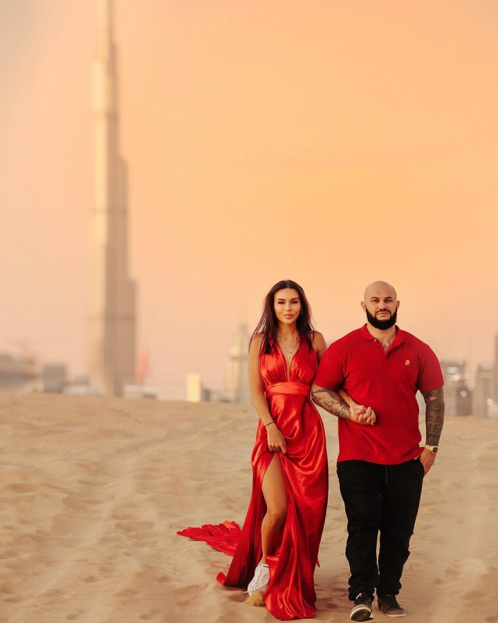 Rapperul rus, Geegun, si-a alintat scump sotia. Oxana Samoylova - la volanul unui Rolls Royce de model unic in Rusia in valoare de peste 220 de mii de euro: "Un cadou superb primit fara motiv" Rapperul rus, Geegun, si-a alintat scump sotia. Oxana Samoylova - la volanul unui Rolls Royce de model unic in Rusia in valoare de peste 220 de mii de euro: "Un cadou superb primit fara motiv"