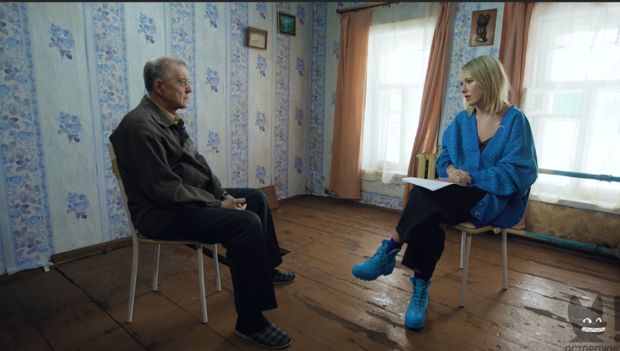 A violat doua fete timp de 4 ani si a fost eliberat dupa 17 ani de detentie, iar interviul acordat Xeniei Sobchak socheaza internautii: Maniacul rus, Victor Mohov: „De la mine a nascut, acum nu mai naste. Trebuie sa ma ocup din nou de ea". Detalii ingrozitoare de la una dintre victime - VIDEO A violat doua fete timp de 4 ani si a fost eliberat dupa 17 ani de detentie, iar interviul acordat Xeniei Sobchak socheaza internautii: Maniacul rus, Victor Mohov: „De la mine a nascut, acum nu mai naste. Trebuie sa ma ocup din nou de ea". Detalii ingrozitoare de la una dintre victime - VIDEO