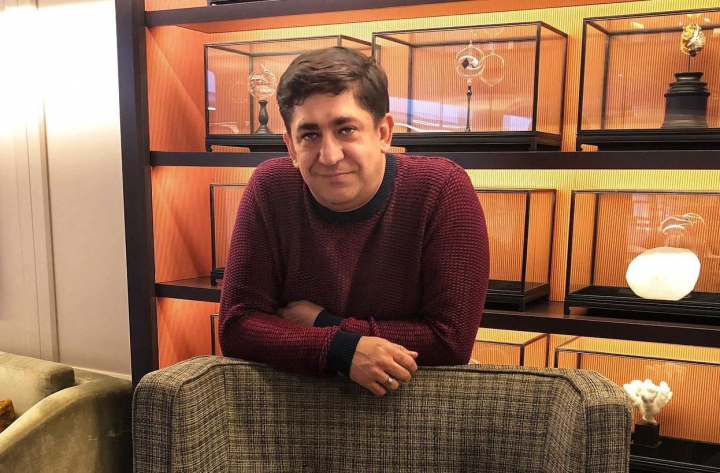 Nunta in familia Botgros! Cand Corneliu o va cere in casatorie pe iubita lui de 23 de ani: "Sunt in ultimul vagon al unui tren in trenul vietii, asa ca trebuie sa prind acest vagon, sa nu-l pierd" - VIDEO Nunta in familia Botgros! Cand Corneliu o va cere in casatorie pe iubita lui de 23 de ani: "Sunt in ultimul vagon al unui tren in trenul vietii, asa ca trebuie sa prind acest vagon, sa nu-l pierd" - VIDEO