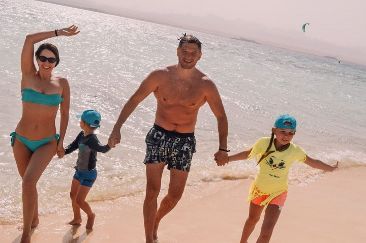 Din Egipt - pe Insulele Maldive! Familia Kovalsky se rasfata pe plajele Oceanului Indian: "Suntem aici! Si nici noua inca nu ne vine a crede" - VIDEO Din Egipt - pe Insulele Maldive! Familia Kovalsky se rasfata pe plajele Oceanului Indian: "Suntem aici! Si nici noua inca nu ne vine a crede" - VIDEO