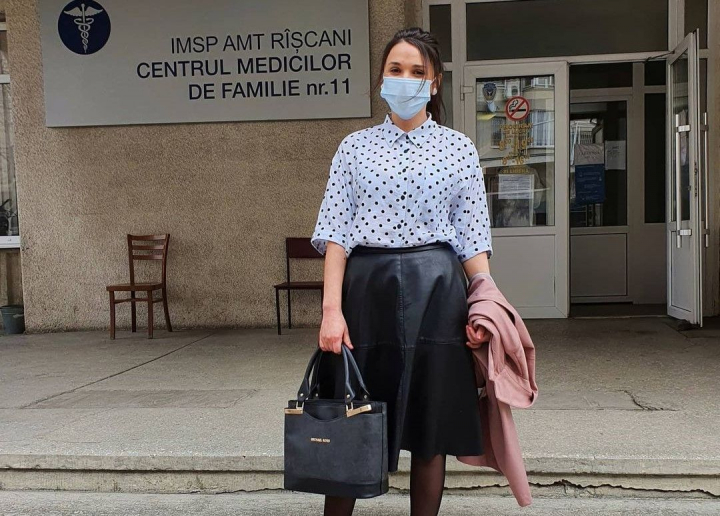 Sorina Obreja s-a vaccinat impotriva coronavirusului: "Nu avem de ce ne teme de vaccin, sa ne temem de acest virus si sa ne protejam pe noi, dar si unii pe altii" Sorina Obreja s-a vaccinat impotriva coronavirusului: "Nu avem de ce ne teme de vaccin, sa ne temem de acest virus si sa ne protejam pe noi, dar si unii pe altii"