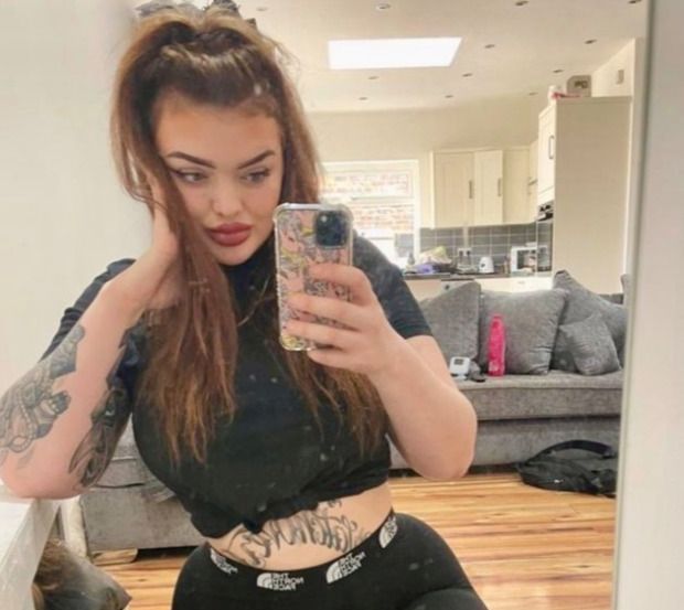 „Mi se rup toate hainele!” A aruncat cu zeci de mii de euro pe operatii estetice si se plange de rezultate! Cum arata acum
„Mi se rup toate hainele!” A aruncat cu zeci de mii de euro pe operatii estetice si se plange de rezultate! Cum arata acum