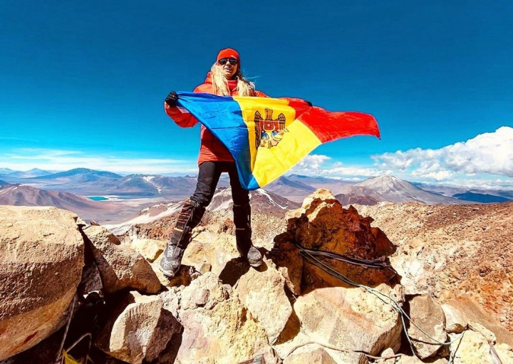 Olga Tapordei - prima femeie din Moldova care a pornit sa cucereasca EVERESTUL! Afla cu cine a pornit in expeditie si cat costa aventura: „Nu cred ca as putea sa redau in cuvinte energia pe care o simti in munti. Este magic ceea ce se intampla la inaltime" - VIDEO Olga Tapordei - prima femeie din Moldova care a pornit sa cucereasca EVERESTUL! Afla cu cine a pornit in expeditie si cat costa aventura: „Nu cred ca as putea sa redau in cuvinte energia pe care o simti in munti. Este magic ceea ce se intampla la inaltime" - VIDEO