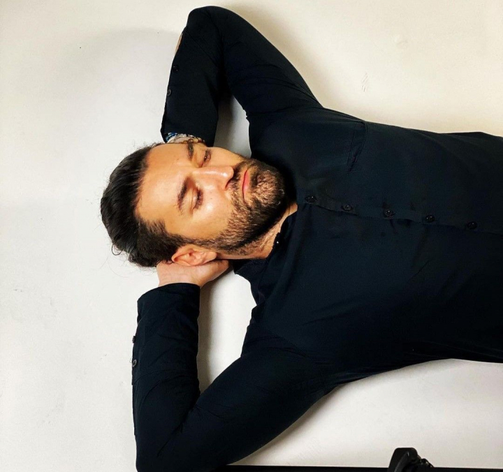 Smiley - intr-un accident cu masina! „Doar noi doi si noaptea”. Vezi filmuletul care a adunat aproape 100 de mii de vizualizari in doar patru ore - VIDEO