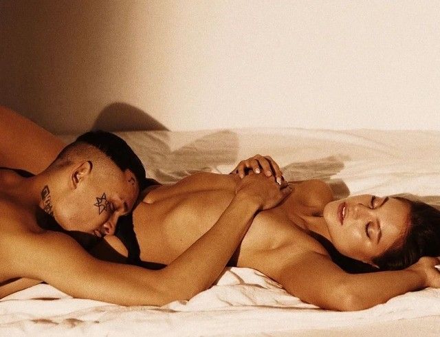 Imagini 18 +! Morgenshtern si iubita lui - complet goi intr-o sedinta foto picanta: „Invidiati-ne!”- FOTO 